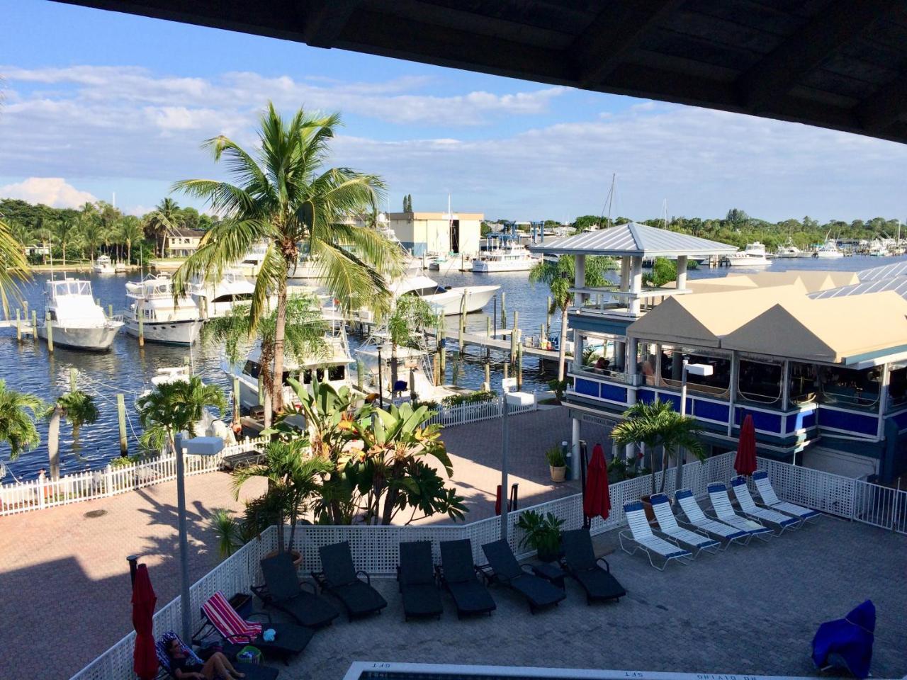 Pirate'S Cove Resort And Marina - סטוארט מראה חיצוני תמונה